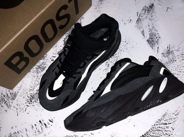 FU6684 700 Adidas Yeezy Vanta